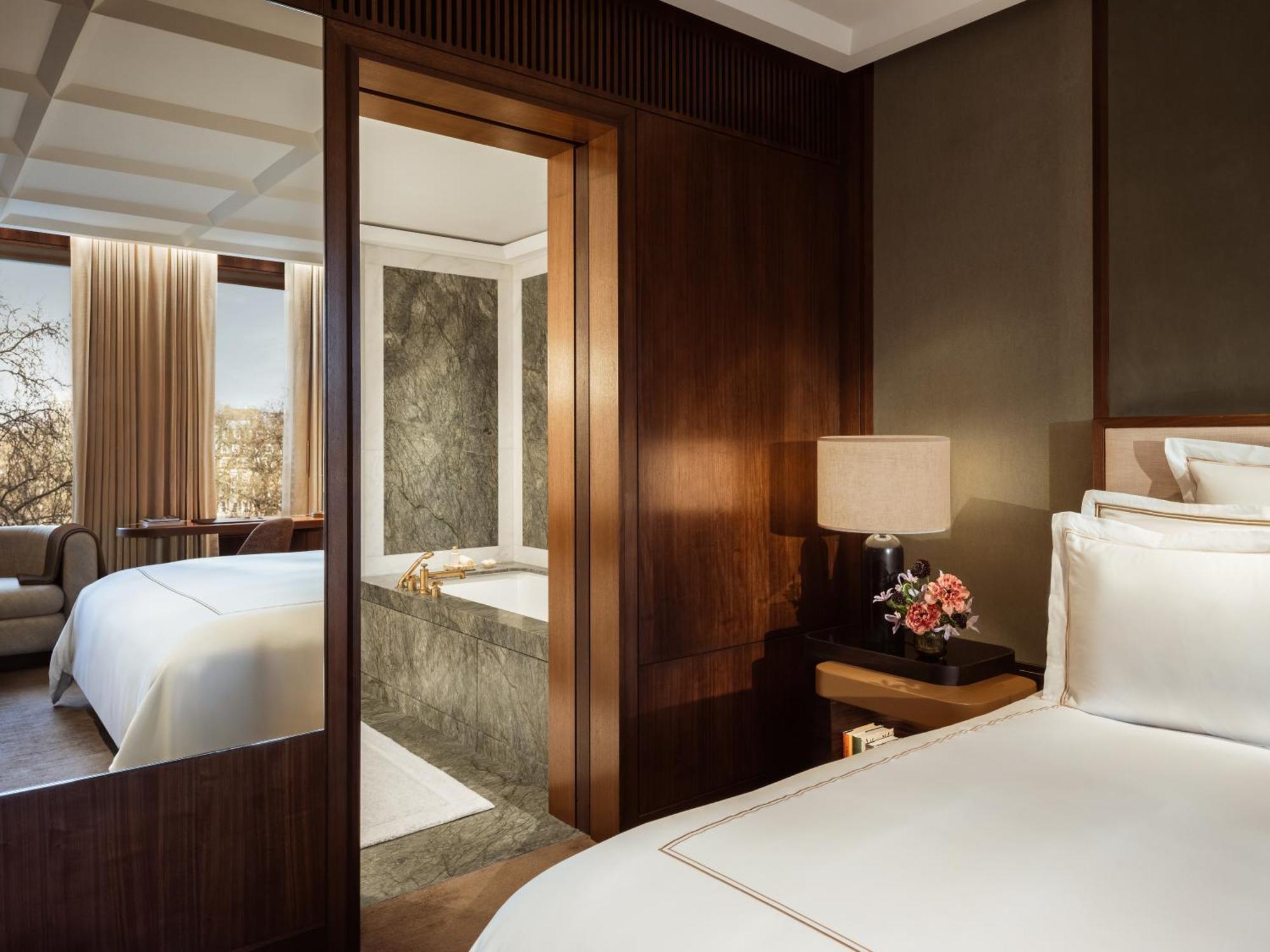 The Chancery Rosewood 5* Londra